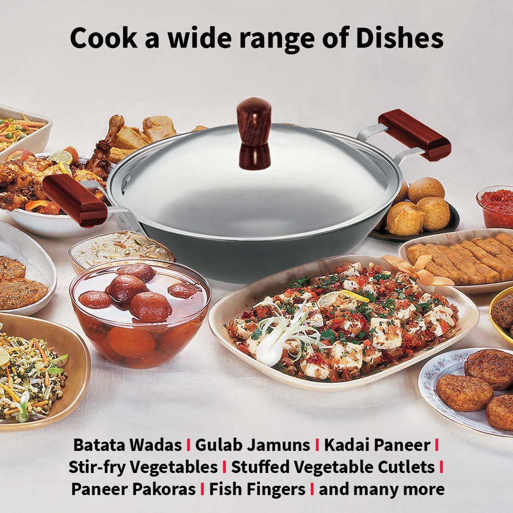 Hawkins Futura 2.5 Litre Deep Fry Pan, Hard Anodised Kadai with Stainless Steel Lid, Flat Bottom Induction Kadhai, Black (IAD25S)